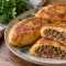 Картофельные пирожки с мясом вытесняют драники на семейных столах